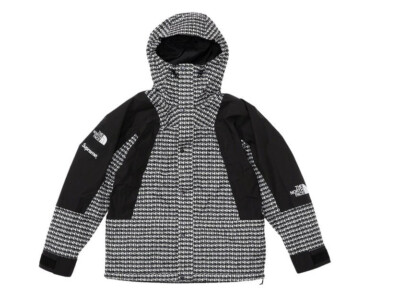 Supreme x The North Face Studded TNF jacket size Medium Supreme x The North Face Studded TNF jacket size Medium
