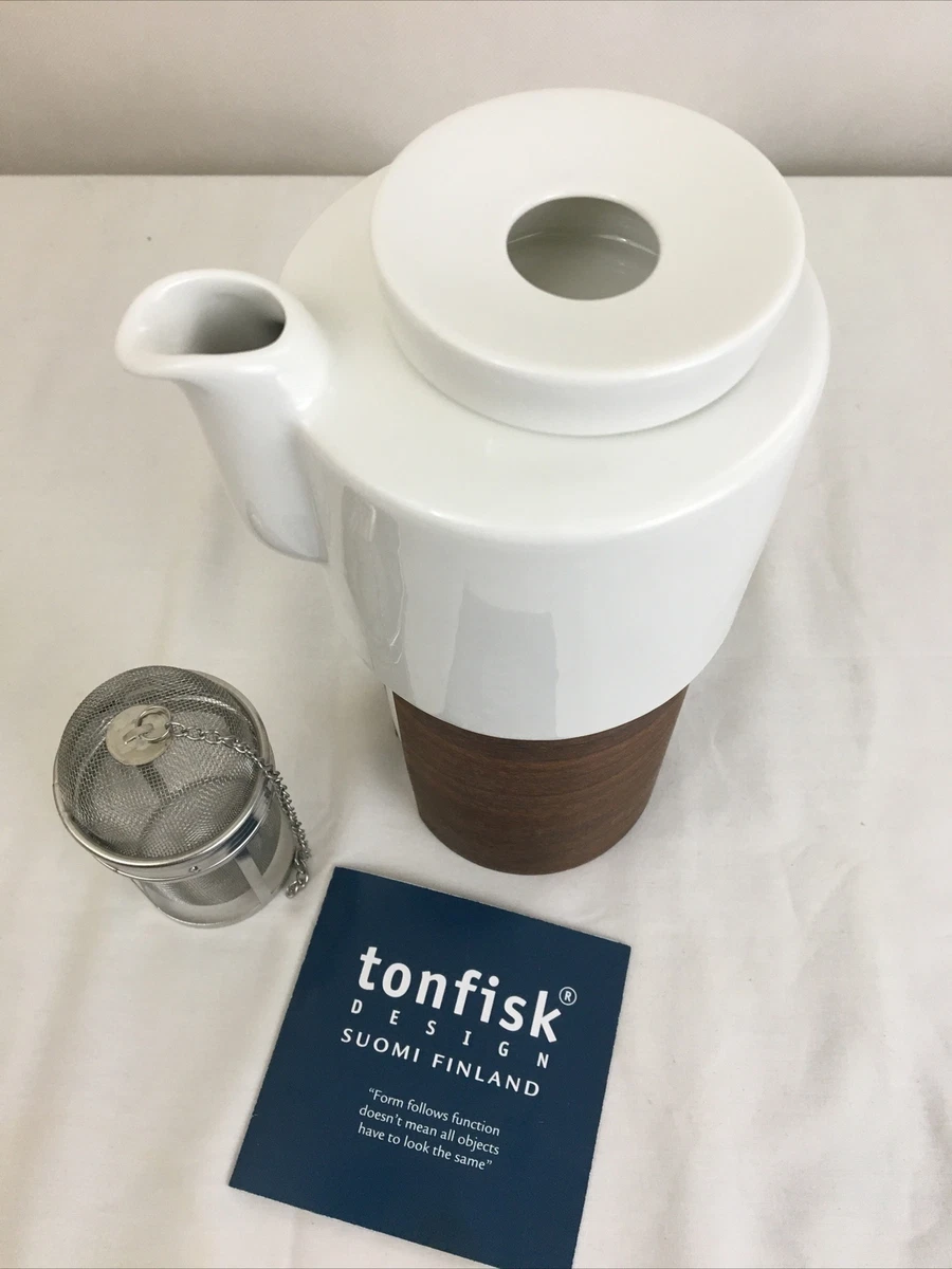 Tonfisk Design Teapot Porcelain and Wood - Warm Series - Suomi