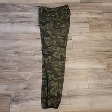 Levi's Youth Elastic Cuff Stretch Twill Jogger with Pockets Green Camo 12 NWT