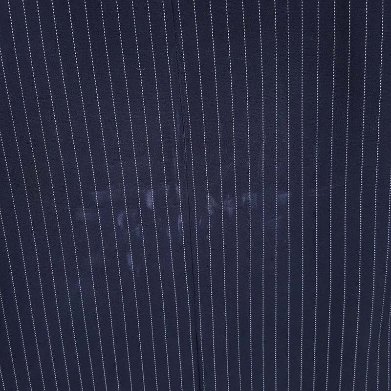 Camiseta sin mangas THEORY para mujer pequeña negra a rayas sin mangas concha de seda DEFECTUOSA Foto 4 de 4