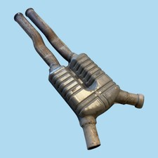 Exhaust Mid Pipe Center Resonator Silencer Oem 08-10 Mercedes W221 S63 Cl63 Amg Exhaust Mid Pipe Center Resonator Silencer Oem 08-10 Mercedes W221 S63 Cl63 Amg