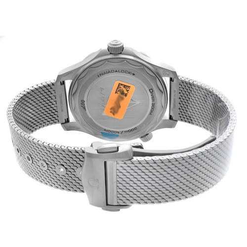 Omega Seamaster 300 Titanium 007 Edition No Time To Die 210.90.42.20.01.001 - Picture 5 of 7