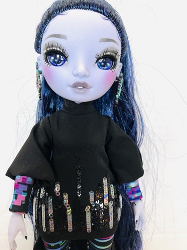 Rainbow Shadow High Reina Glitch Crowne Fashion Doll MGA Has Stand Read - Picture 5 of 12