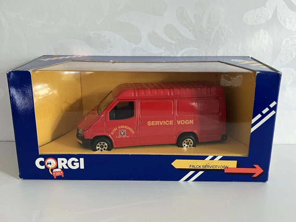 Furgoneta Corgi Ford Transit Falck Servicevogn. Caja correcta roja especial exportación C656/18 Foto 2 de 4
