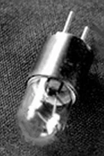 BULB, 12 VOLT #MC800HLI  fits ELNA 3005, 3007, 6003, 6004, 6005, 