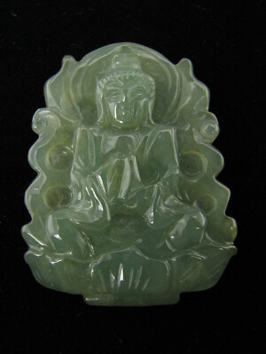 Echte natürliche durchscheinende grüne Jade Guanyin Kwan Yin Anhänger #486