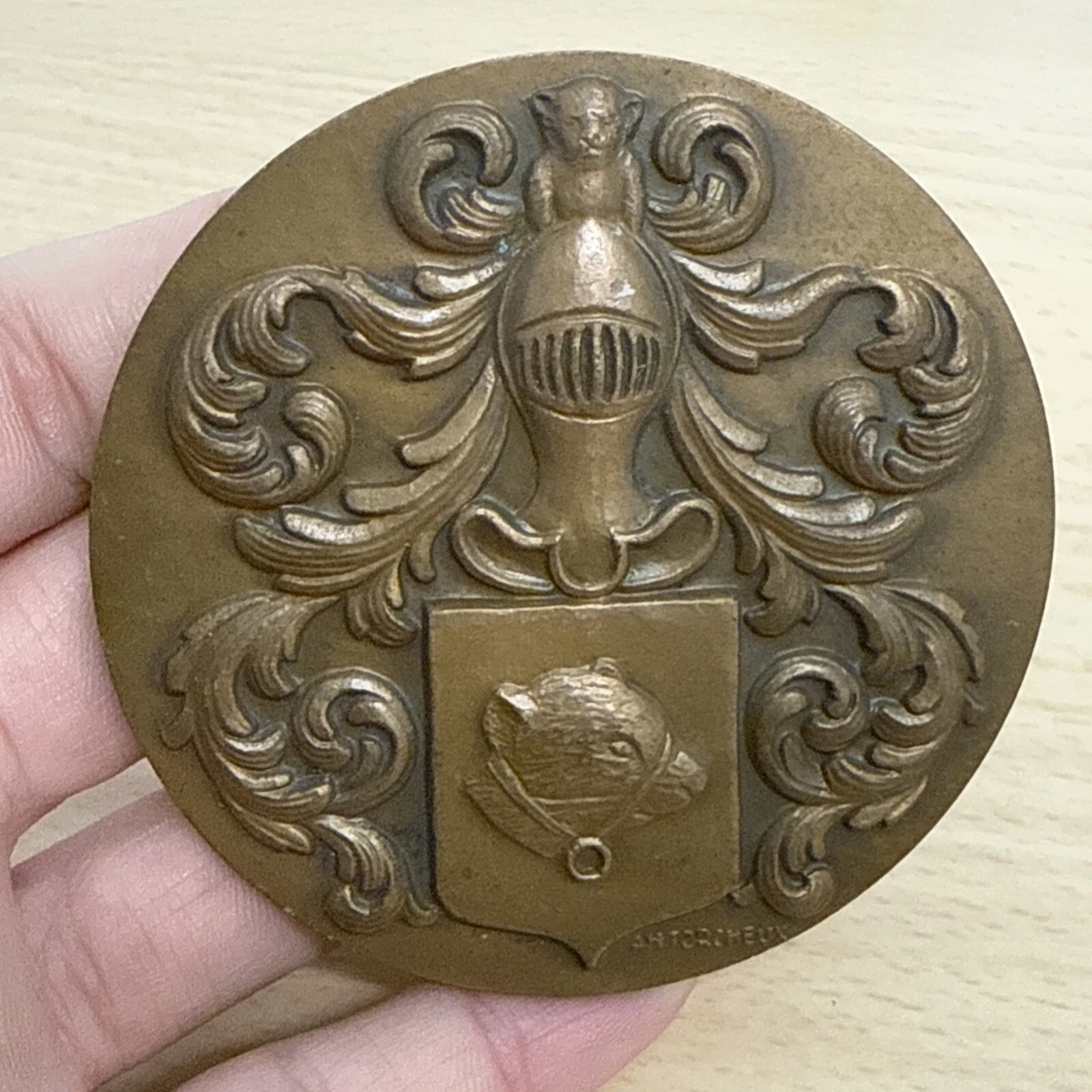 Médaille Achères 1970 1986 16 Ans Au Service D’Acheres En Bronze 1985