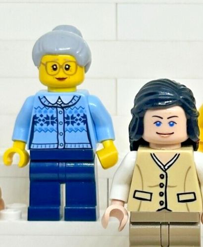 Lego women female minifigures pick a character - Picture 38 of 43