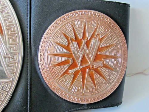 Réplica de cinturón de campeones en equipo de lucha libre de juguetes Mattel 2010 WWE talla niños - Imagen 4 de 8