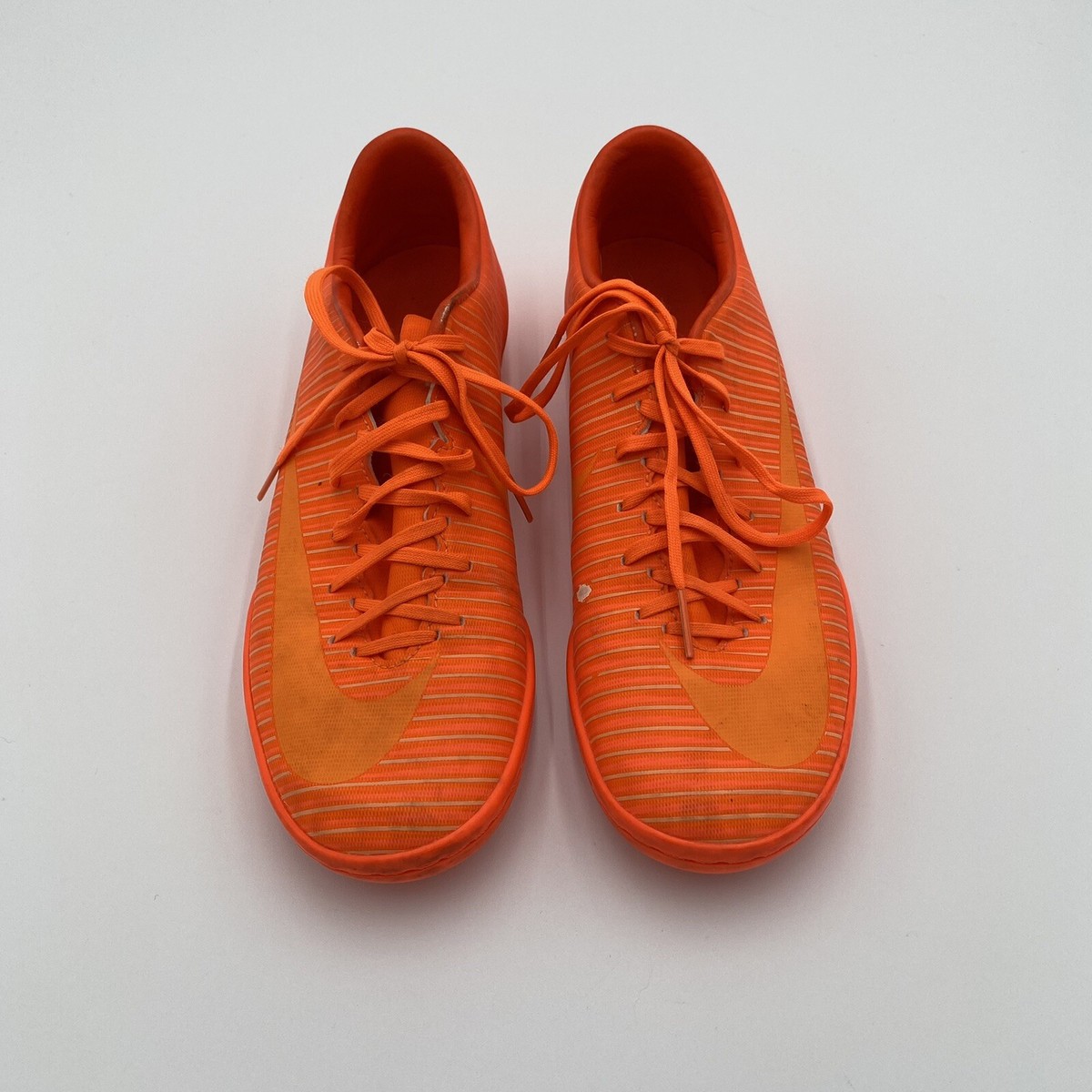 Nike Men\'s Mercurial Victory Full Lace‎ Up Indoor Soccer Shoes Neon Orange 6.5 Amazon.com | Nike Youth Mercurial Victory V Indoor [Bright  main image 3