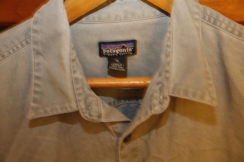 Vintage Patagonia Stand-up Shirt. Dates to mid 1990s. XL - Picture 2 of 2