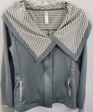 Kyodan Womans Athletic Jacket Gray with Chevron Collar Size Medium NWOT