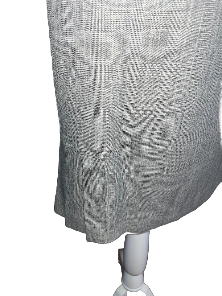 Traje Falda Tracy Evans Gris Talla 14 Grandes Botones Carrera Iglesia Traje Busto 43” Foto 4 de 4