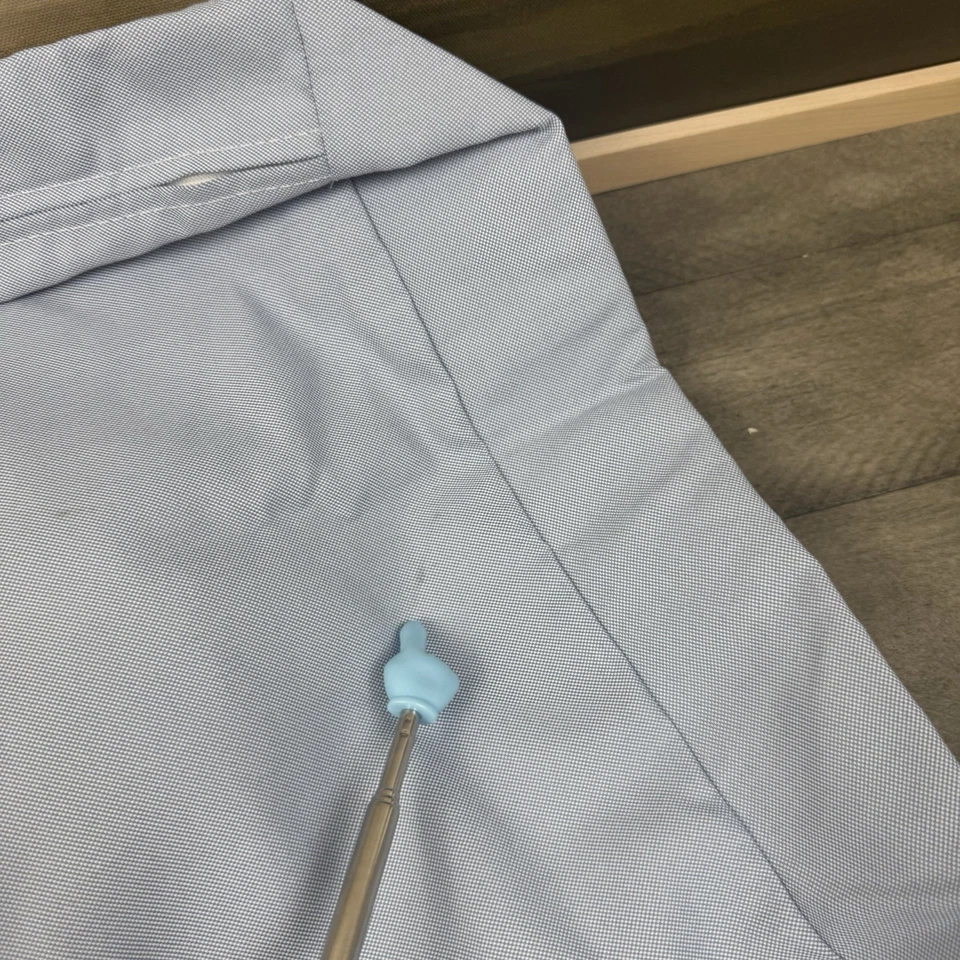 Funda de cojín para sillón Pottery Barn Huntington brazo inclinado solo puntos de brisa Foto 4 de 4