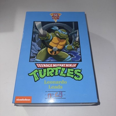 Teenage Mutant Ninja Turtles Ultimate Leonardo (VHS) 7'' Action Figure