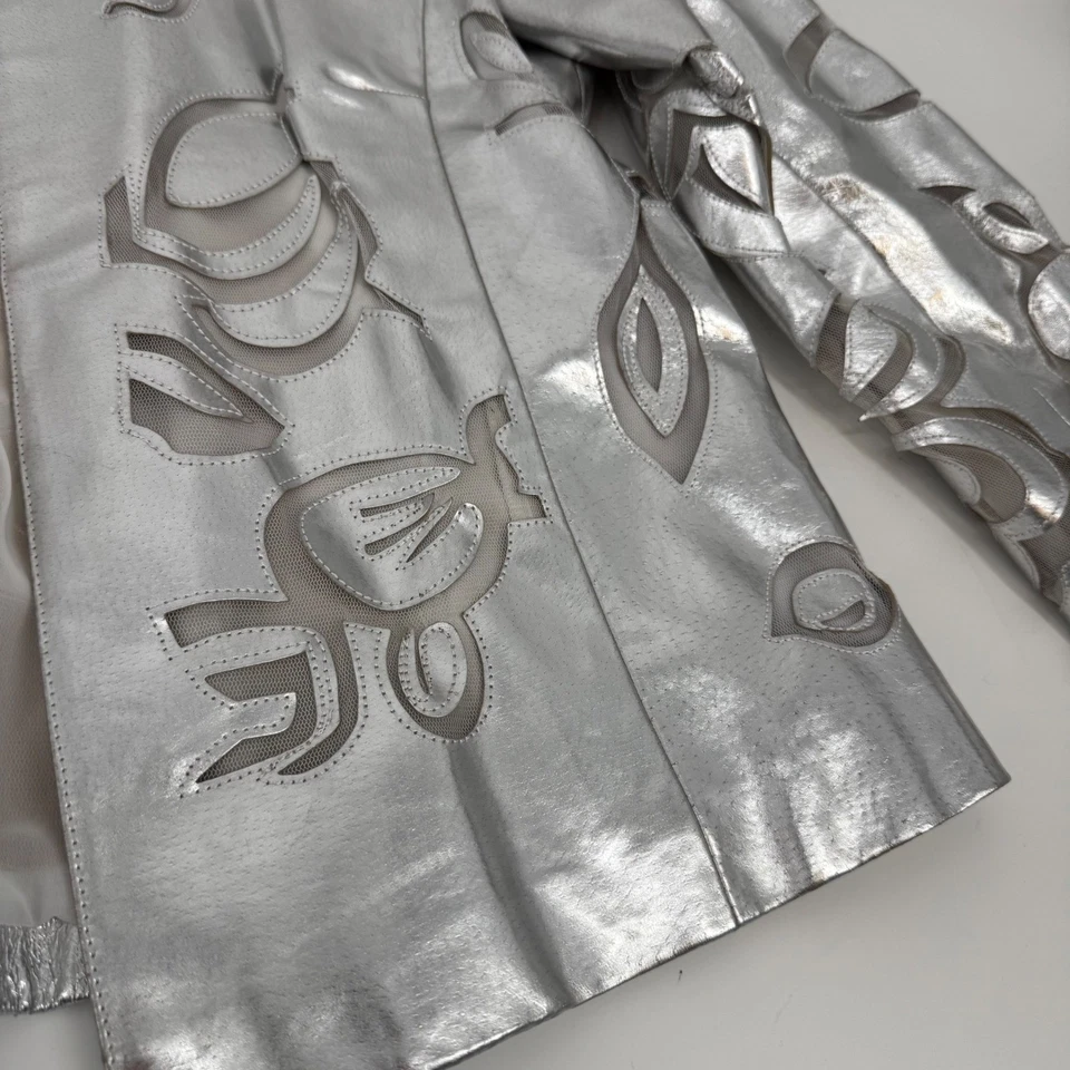 Chaqueta de Cuero Chico's Metálica Plateada Cromo Malla Recortes Talla 2 (Grande 12) Foto 4 de 4