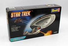 Revell Modellbau 04801 Star Trek U.S.S Voyager Plastik Modellbausatz Neu