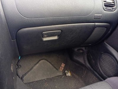 handschuhkasten MITSUBISHI CARISMA BERLINA 5 DA0 1900 DI-D AVANCE 2001 478882