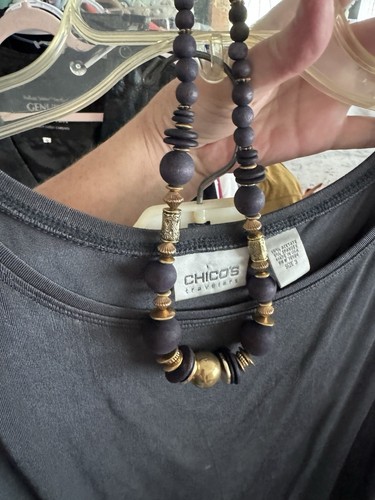 Chico’s Travelers Tank And Pant set dark Gray wrinkle resistant 3 W Necklace - Picture 9 of 9