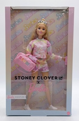 2020 Stoney Clover Lane x Barbie Signature Puppe / Mattel GTJ80, NrfB