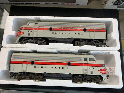 ATLAS O 2R CB&Q F7A PAIR C/P, LIGHTS & EXTRA DETAILS ADDED SMOOTH RUNNERS