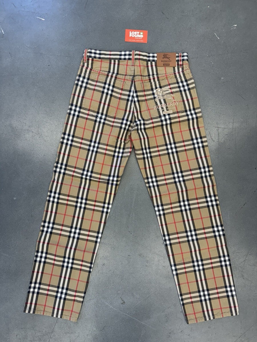 SS22 Supreme Burberry Regular Jeans Beige Size 30 | eBay SS22 Supreme Burberry Regular Jeans Beige Size 30 | eBay