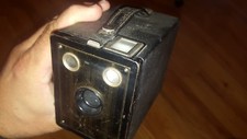 VINTAGE KODAK BROWNIE JUNIOR SIX - 20 Box Camera LOOK 