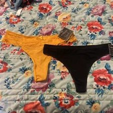 Woman's Wilshire Montana Intimates Thong Size XL NWT Orange Black