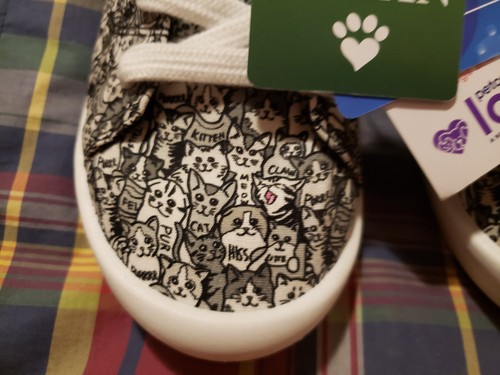 NEW SKECHERS BOBS women memory foam petco love cat print sneakers shoes size 6 - 第 3/6 張圖片