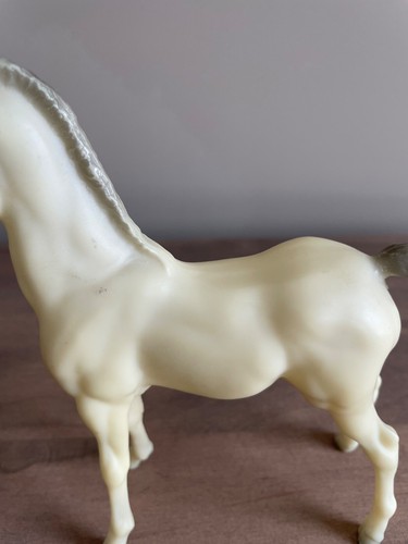 Vintage Breyer Horse #218 Matte Alabaster Proud Arabian Foal - 第 4/7 張圖片