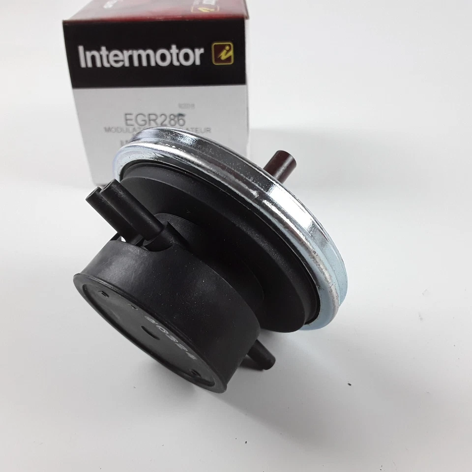 Intermotor EGR Valve Fits Toyota Corolla Solara RAV4 Camry Celica MR2 1987-2001 - Image 3 of 4