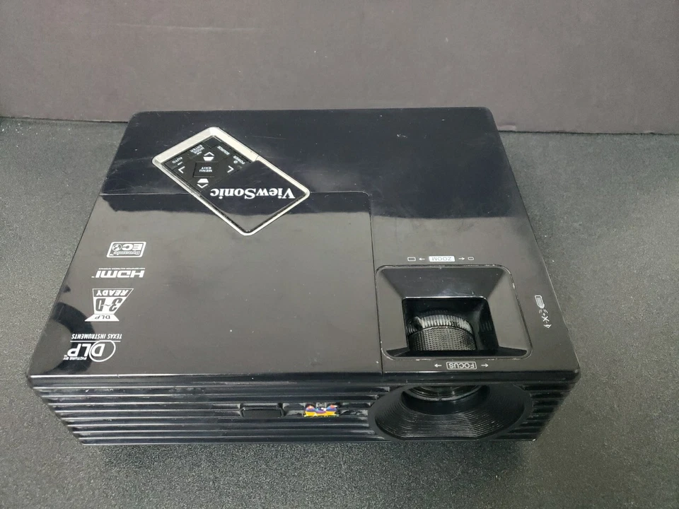 ViewSonic / PJD5134 / HDMI / DLP Projector - Image 4 of 4