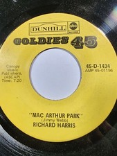 RICHARD HARRIS THE YARD WENT ON FOREVER/MAC ARTHUR PARK (VG+) F41