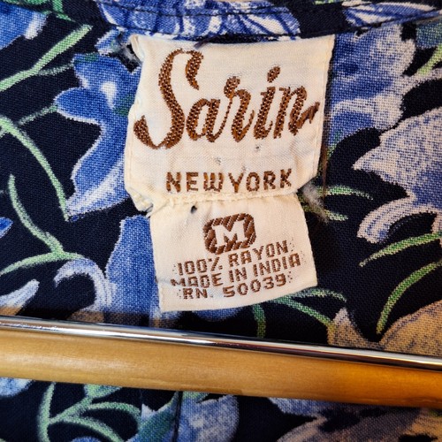Sarin Girls/Teens Short Romper Size M Blue Floral Tie Waist Button Up Rayon VTG - Picture 13 of 14