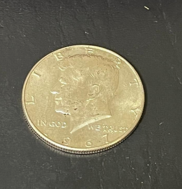 1) 1967-P KENNEDY HALF DOLLAR 40% Silver Content Inv #2d