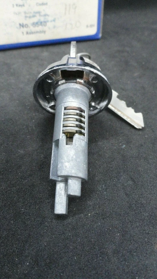 1973-77 BUICK APOLLO SKYHAWK SKYLARK ПЕРЧАТОЧНЫЙ ЯЩИК ЗАМОК ЦИЛИНДР И КЛЮЧИ - Изображение 4 из 4