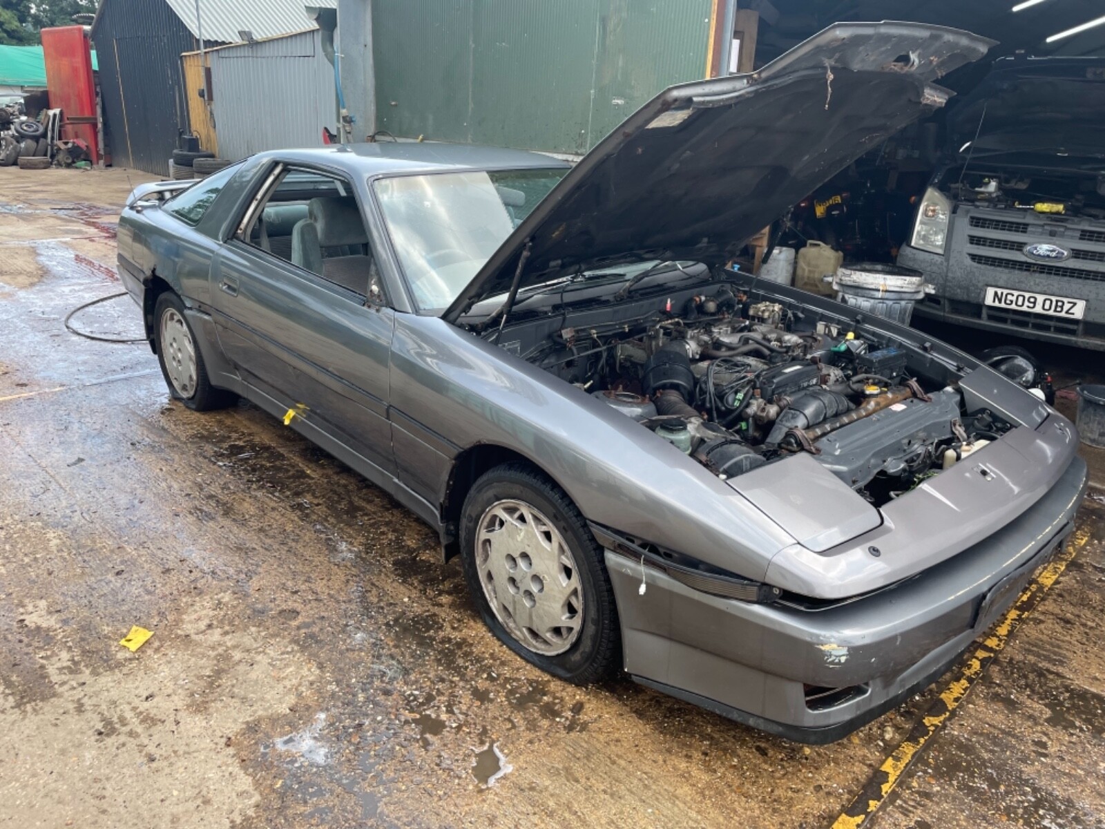 Image 31 - Toyota supra