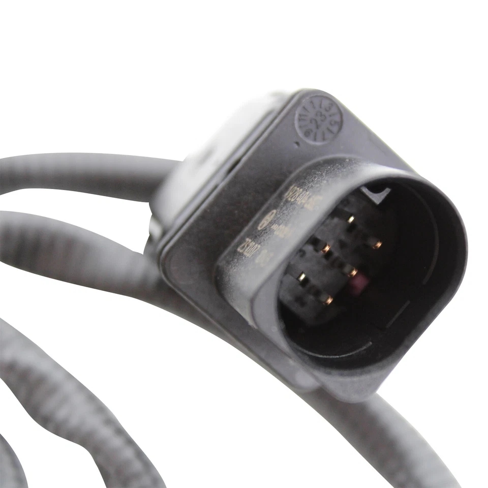 Sensor de oxígeno aguas arriba Bosch 17098 para BMW E60 E82 E85 E88 E89 E90 E91 E92 E93 Foto 4 de 4