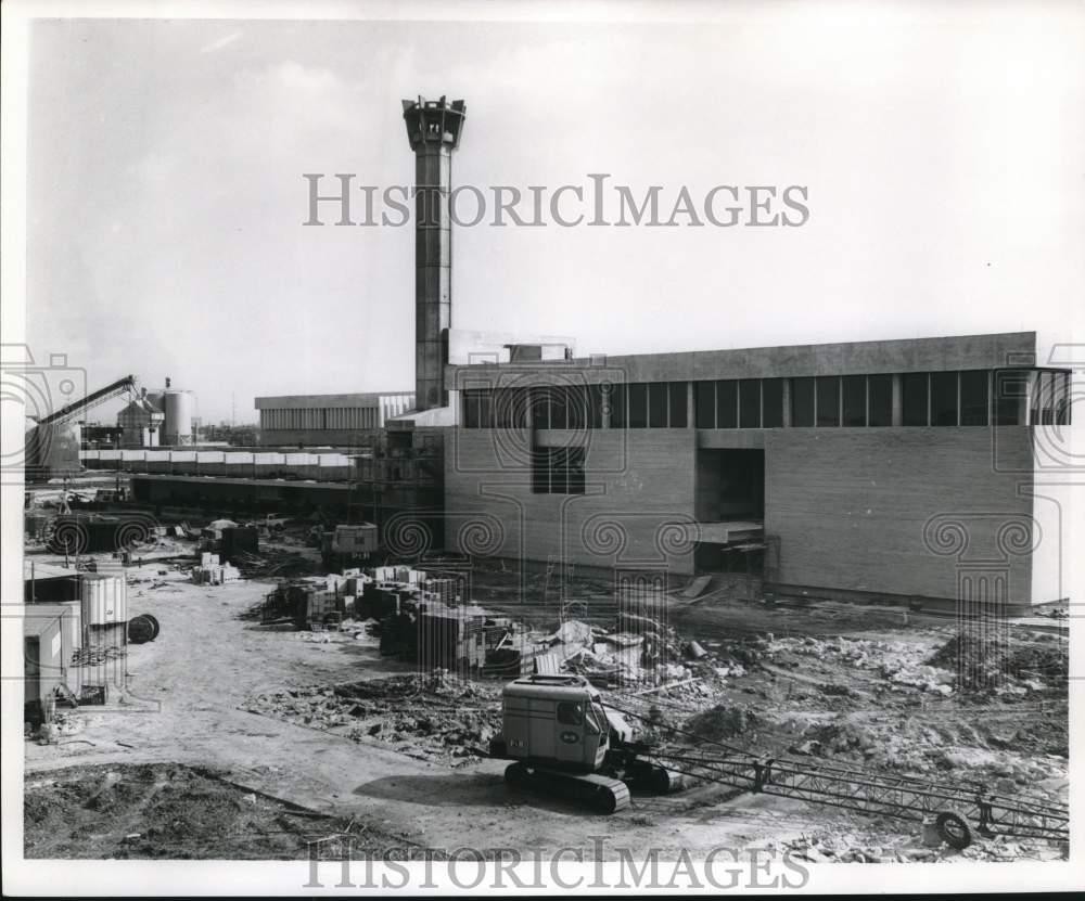 1967 Press Photo Times-Picayune Publishing Corporation New Plant Construction