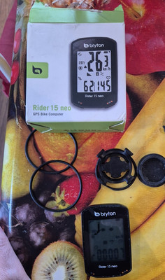 Bryton Rider 15 Neo GPS - funktionierender Fahrradcomputer mit kosmetischen Problemen