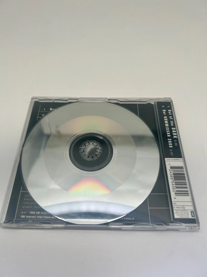 Falco - Out of the Dark (Maxi-CD) Single - Bild 2 von 2