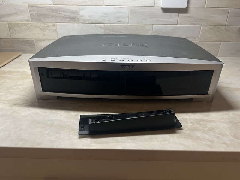 Bose Model AV 3 2 1 Series II Media Center Console - Works EXCEPT DOOR WONT OPEN