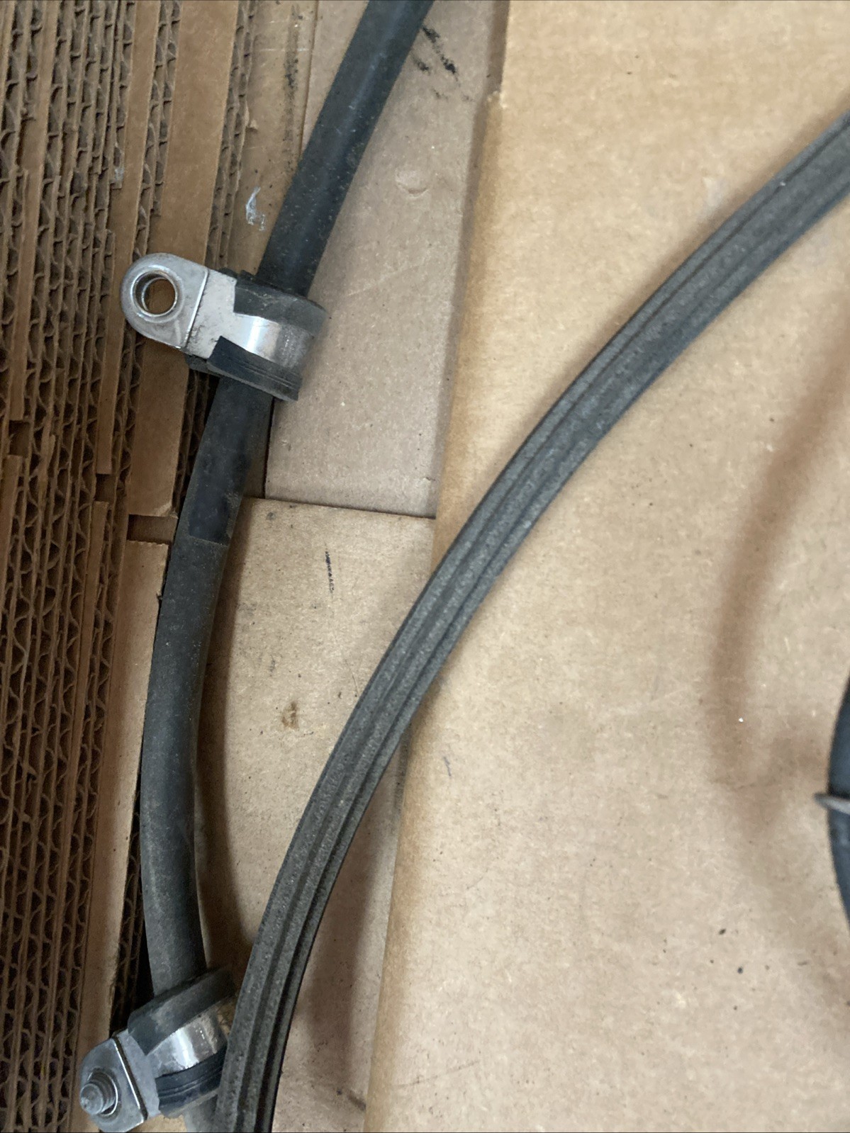 2014 2015 Audi R8 V8 Gas Filler Lid Cap Oem Hose Line Harness Wire Latch 0079