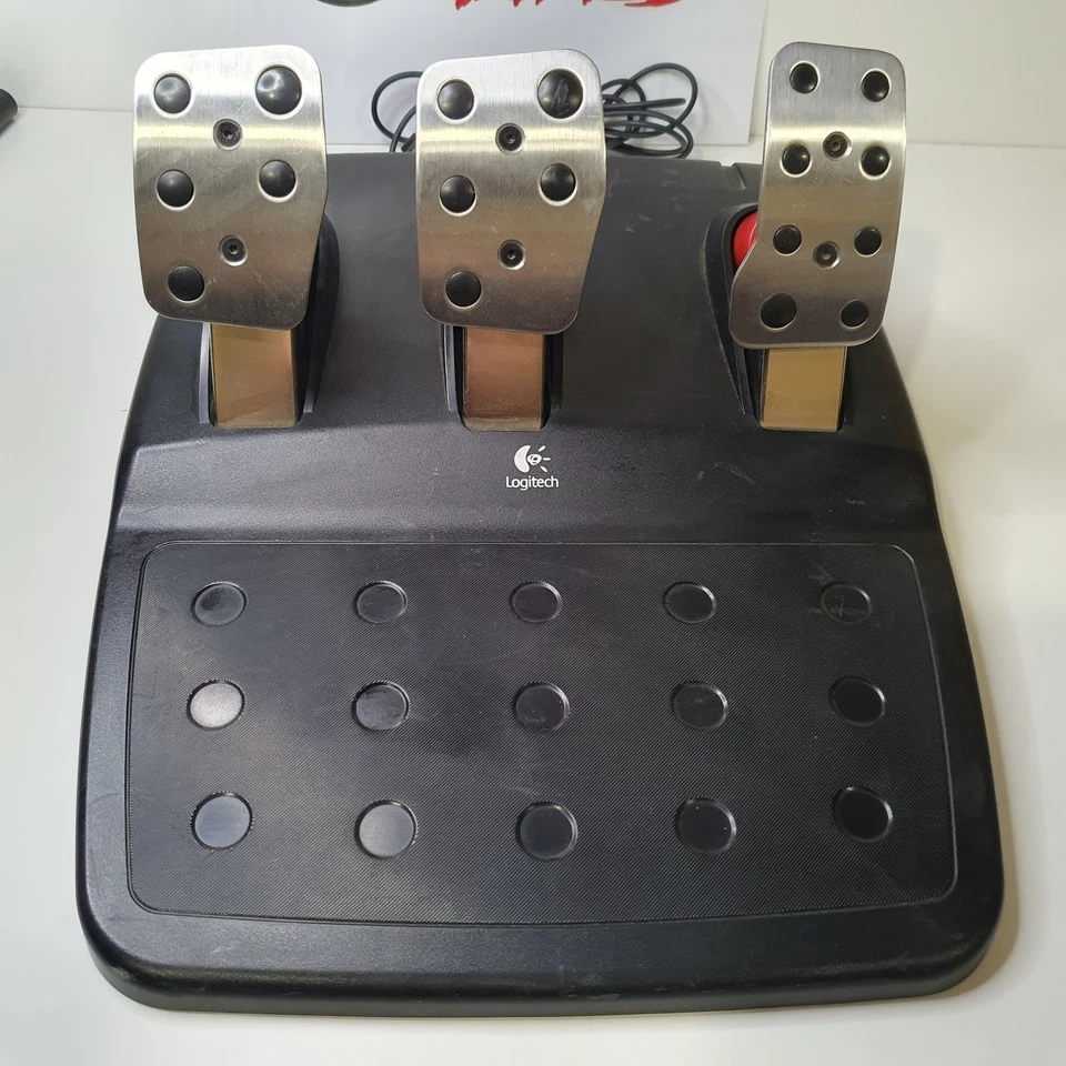 Logitech G27 Racing Wheel Controller Volante - Nero Compatibile PC/PS2/PS3 - Immagine 2 di 4