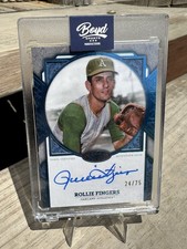 Top 10 Rollie Fingers Baseball Cards 29