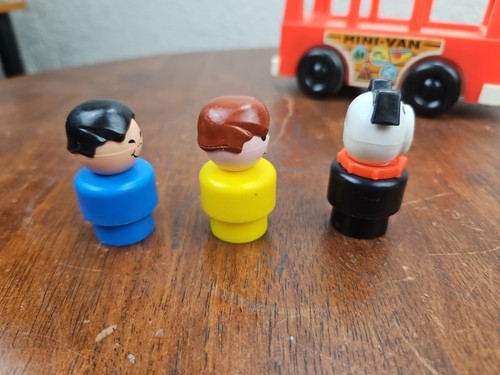 Fisher Price Mini Van Vintage 1969 Little People Bouncing Play Family Bus + 6 - Picture 9 of 17
