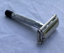 Vintage 1952 Gillette Black Tip Super Speed DE Safety Razor X1 Shaving