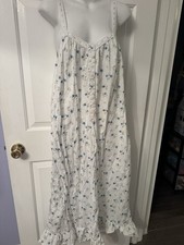 Vintage 1990  s Victorias Secret Night Gown Small