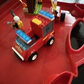 LEGO Juniors 10740 Fire Patrol Suitcase Complete With Instructions Minifigures