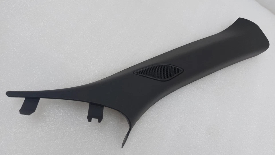 Отделочная панель молдинг передняя правая стойка седан полицейский перехватчик 2013-2019 Ford - Изображение 2 из 4